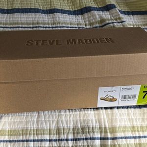 NEW Steve Madden SIL MULTI bling sandal style: spice size: 7